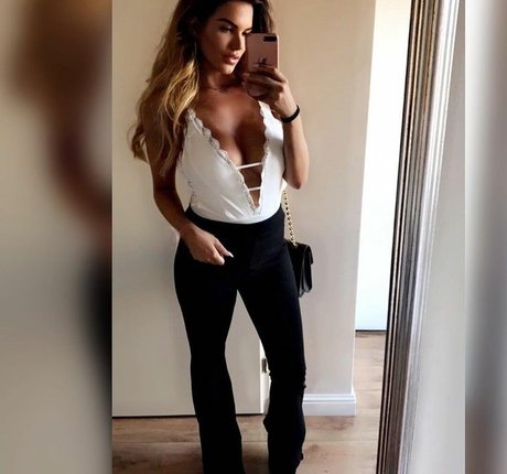 Nana Van Veghel onlyfans sex tape