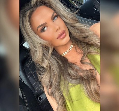 Nana Van Veghel onlyfans content