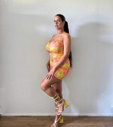 Anna Maria onlyfans nude leak