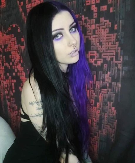 LadySurvival onlyfans naked leak