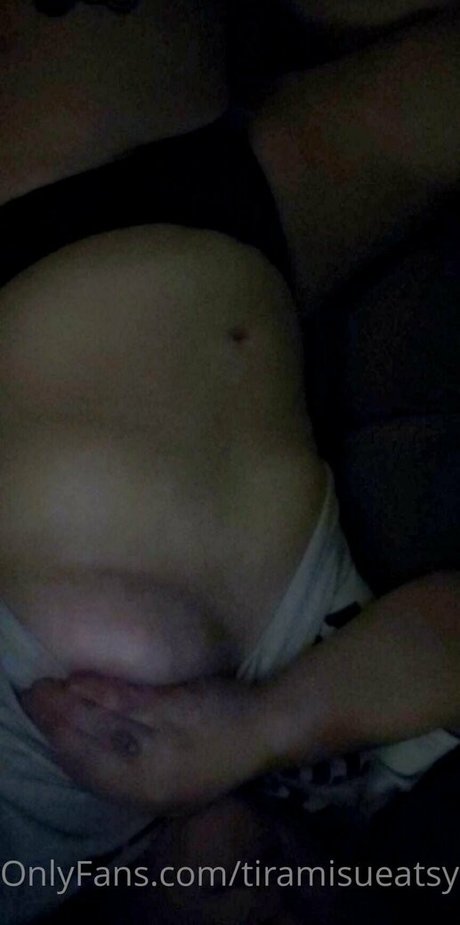 tiramisueatsyou naked leaked onlyfans