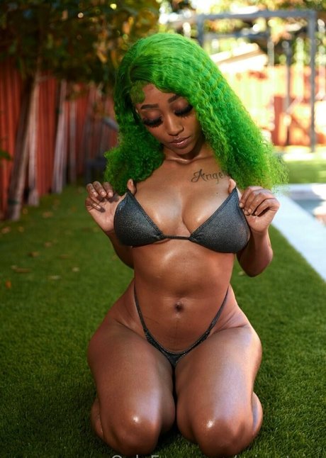 miaa tvvv onlyfans porn leaked