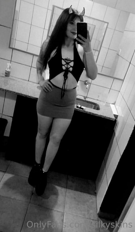 silkyskins onlyfans leaked nude