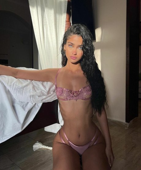 Naaz Torbati onlyfans leaks free