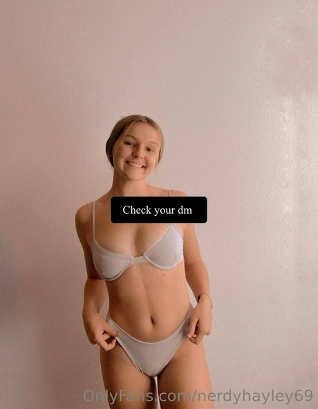 nerdyhayley69 onlyfans leaks