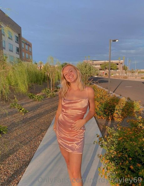 nerdyhayley69 only fans leak nude