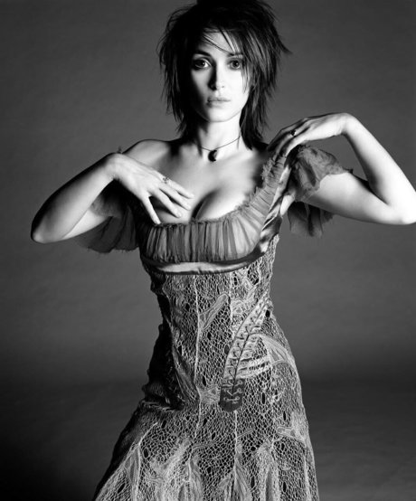 Winona Ryder onlyfans model images