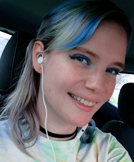 MermaidErin onlyfans free