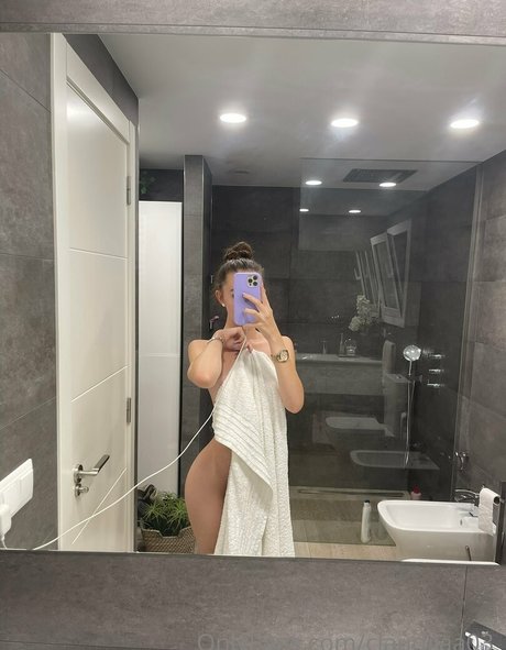 babbyliili onlyfans leaked tits