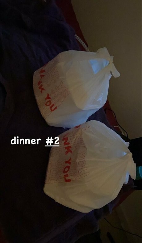 thicksadworld onlyfans nude leak