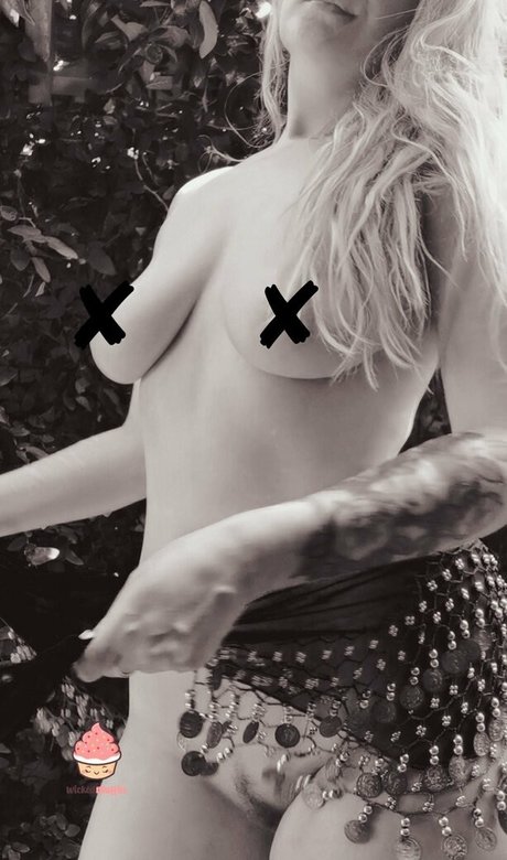 thewickedmuffin onlyfans leak ass