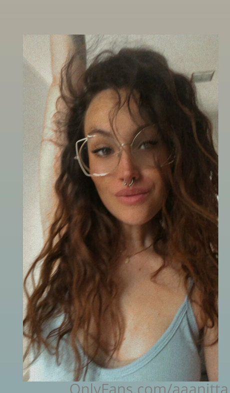 gingerrizosss onlyfans posts