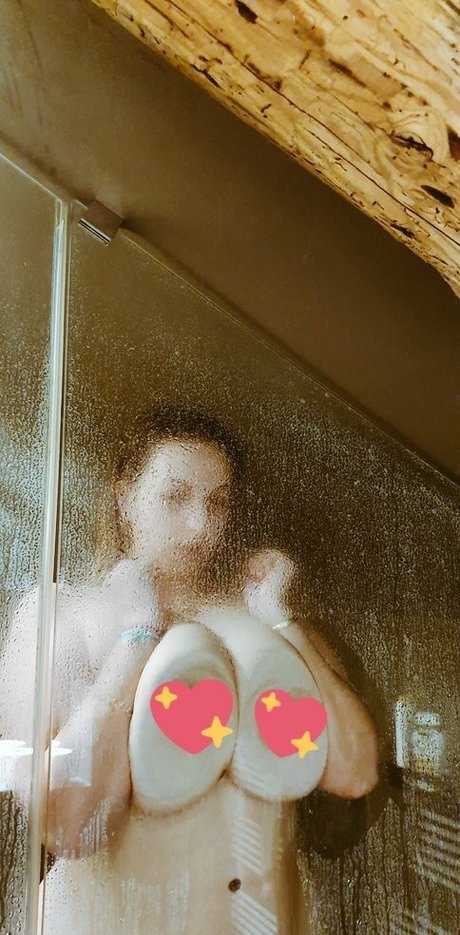 RedxXxVelvet onlyfans leakes