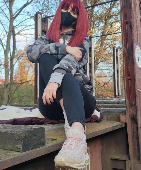 xXLouisa fXx nude onlyfans leaked