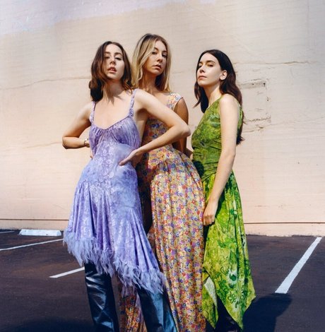 Haim Sisters onlyfans leajs