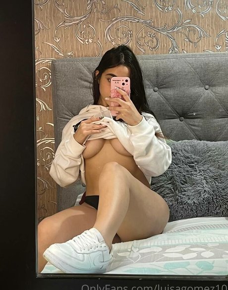 Fabiana Gomez nude onlyfans leak