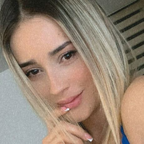 olivia smiith nsfw onlyfans