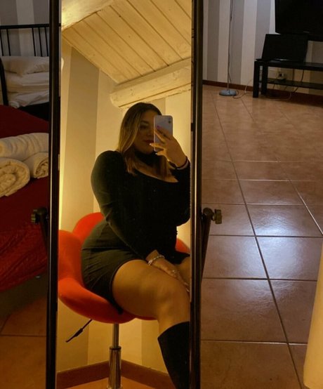 Letizia Scrivani en onlyfans