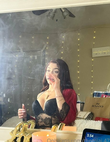 themiaj 47 onlyfans naked