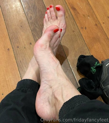 fridayfancyfeet onlyfans porn leaked