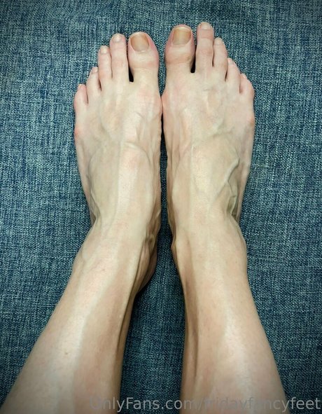 fridayfancyfeet leaked onlyfans nude