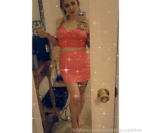 cuckoldingcouplefree onlyfans naked