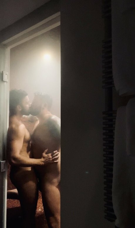 leobear onlyfans strip tease