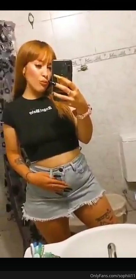 ssophhie onlyfans naked pics