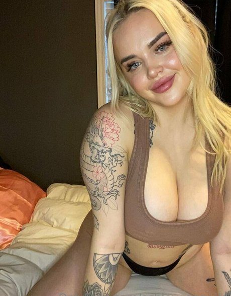 ashleygoeswild naked leaked onlyfans