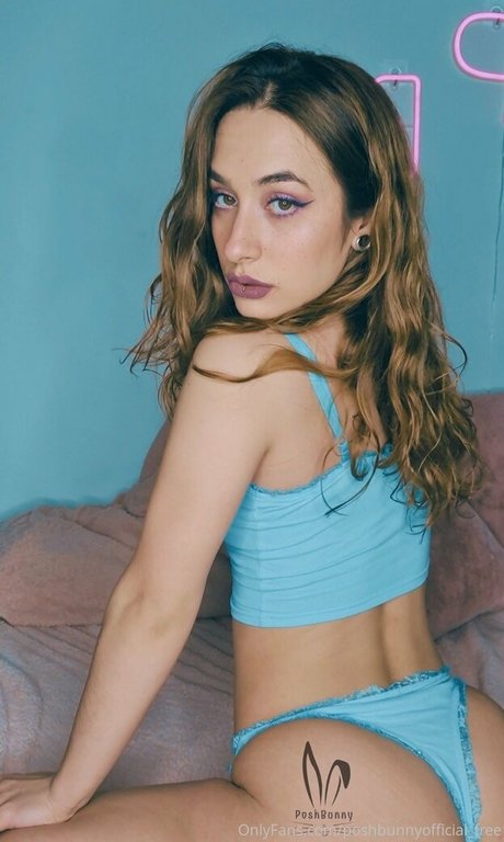 poshbunnyofficial free onlyfans star