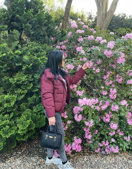 angelina crystal pics onlyfans