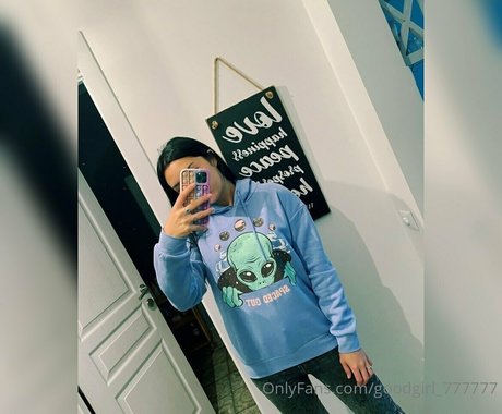 angelina crystal onlyfans sex leaks