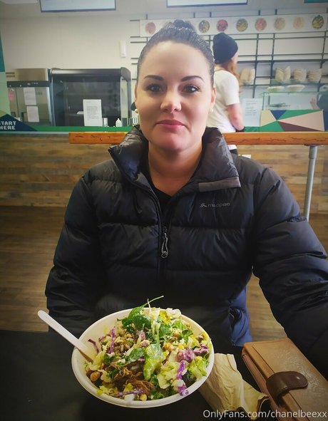 chanelbeexx onlyfans leak