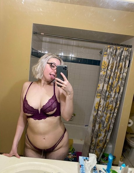 sabrinaslaays onlyfans leak sex