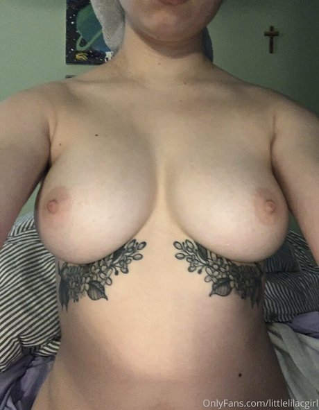 natcatbrat onlyfans nude