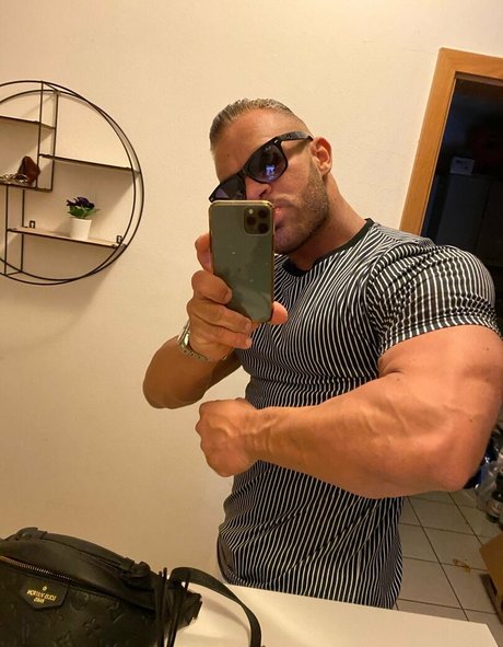 flexmusclegod free onlyfans