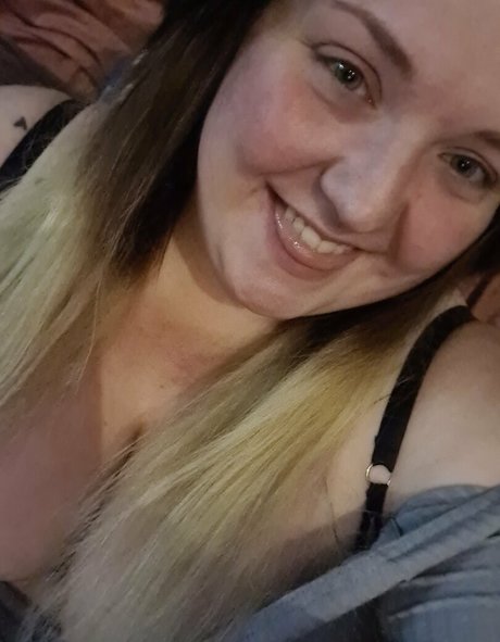 elliemartinxo onlyfans nudes porn