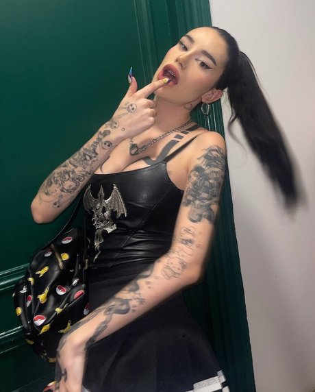 Zeliahxo onlyfans model