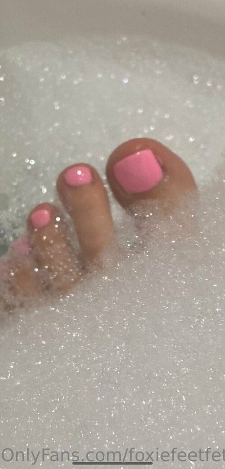 foxiefeetfetish onlyfans naked pics