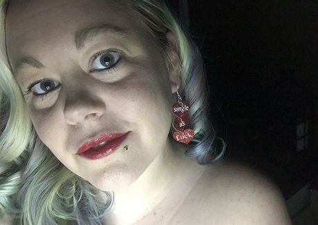 yourgalphronia onlyfans leak ass