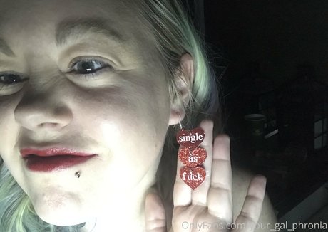 yourgalphronia feet onlyfans