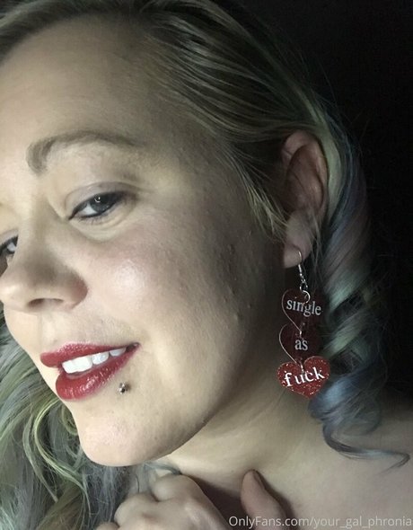 yourgalphronia naked onlyfans