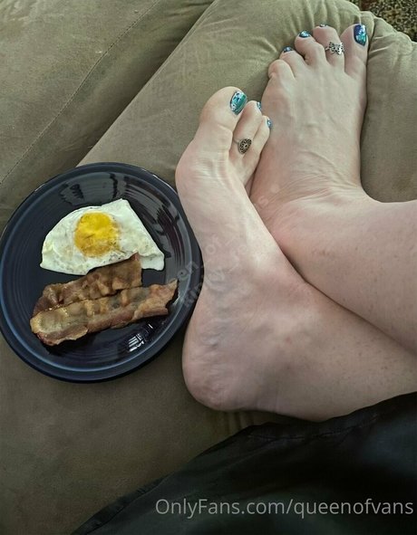 queenofvans onlyfans nudes porn