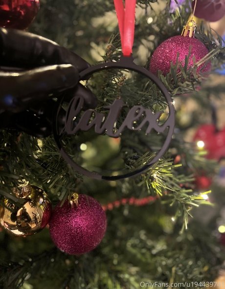 heavyrubberette free on onlyfans