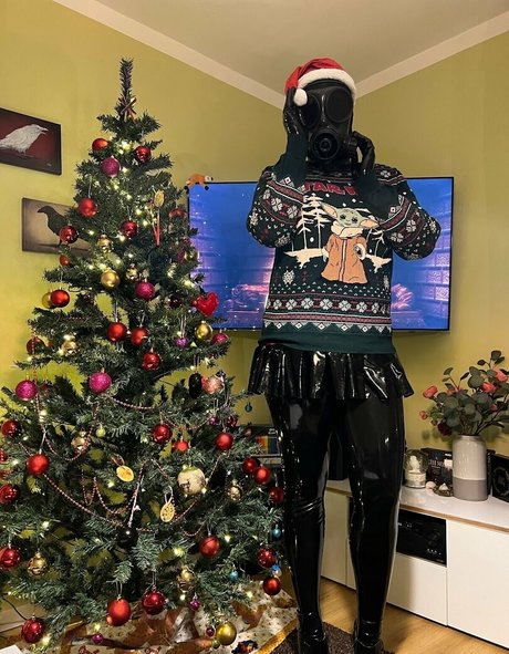 heavyrubberette free onlyfans desnuda