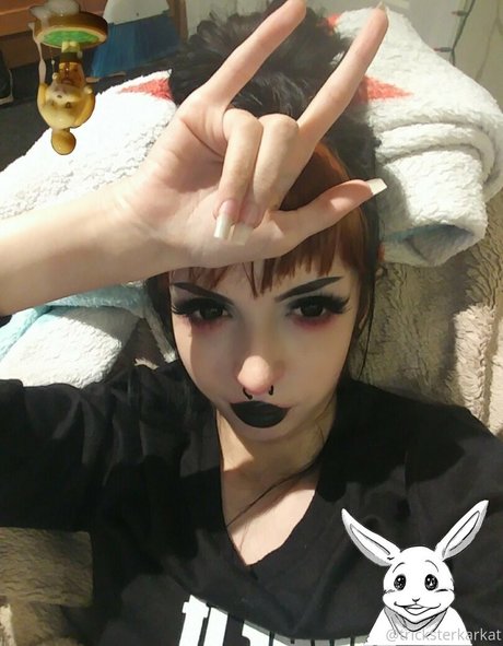 Tricksterkarkat onlyfans leajs