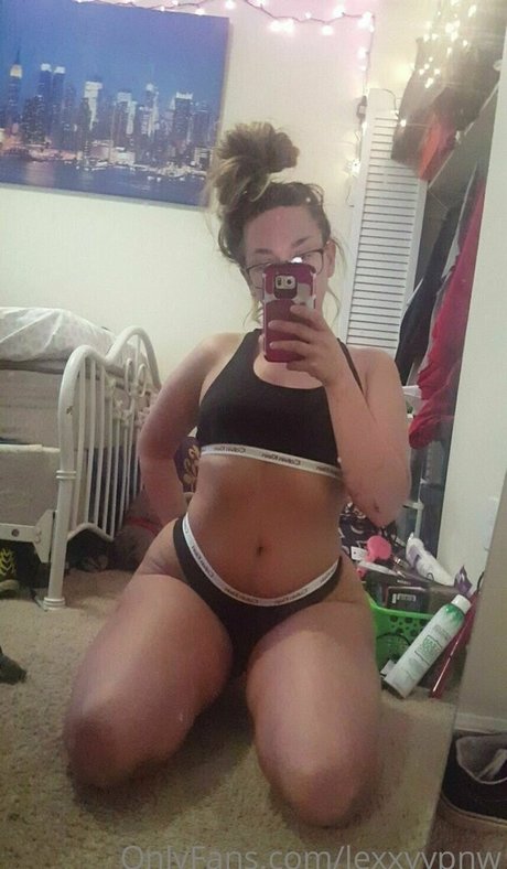 lexxyypnw onlyfans free