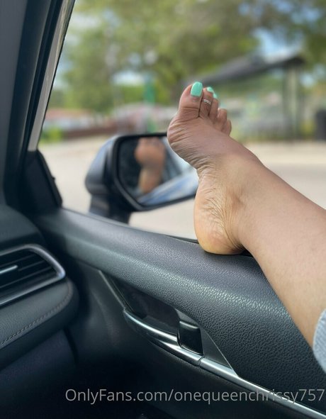 onequeenchrissy757 naked on onlyfans