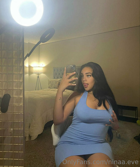 ninaa eve onlyfans pic