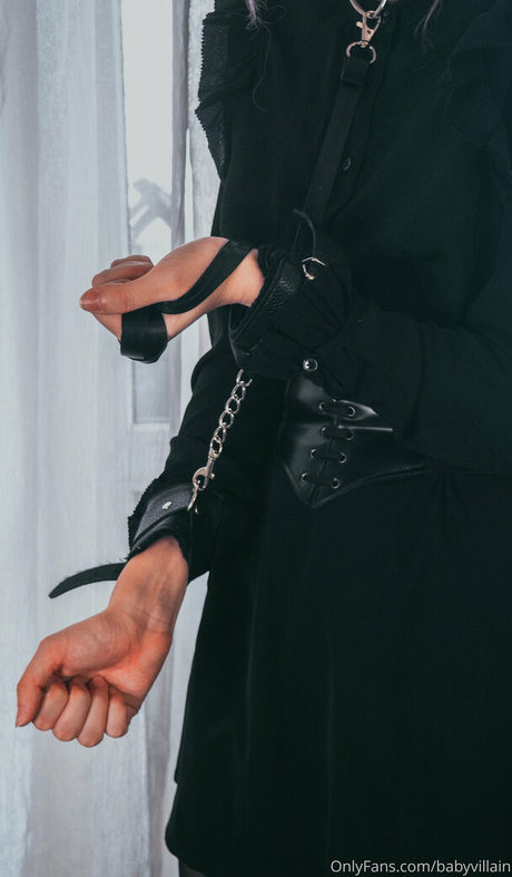 ave ria onlyfans nudes leaked